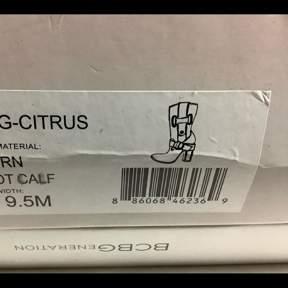 BCBGeneration Mid Calf Leather Boot, Size 9.5M - Picture 9 of 9